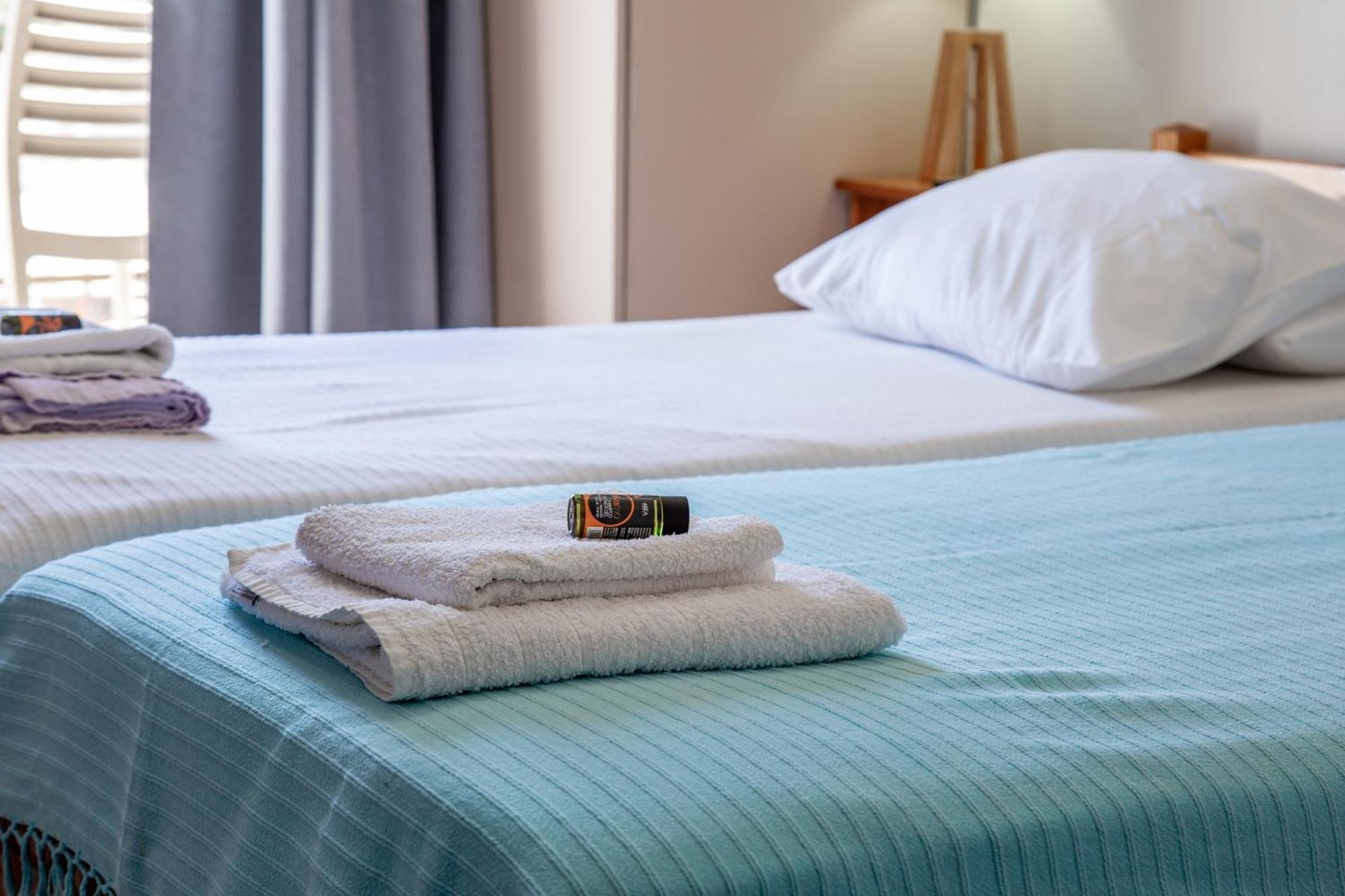 Agia Marina Nefeli Rooms מראה חיצוני תמונה