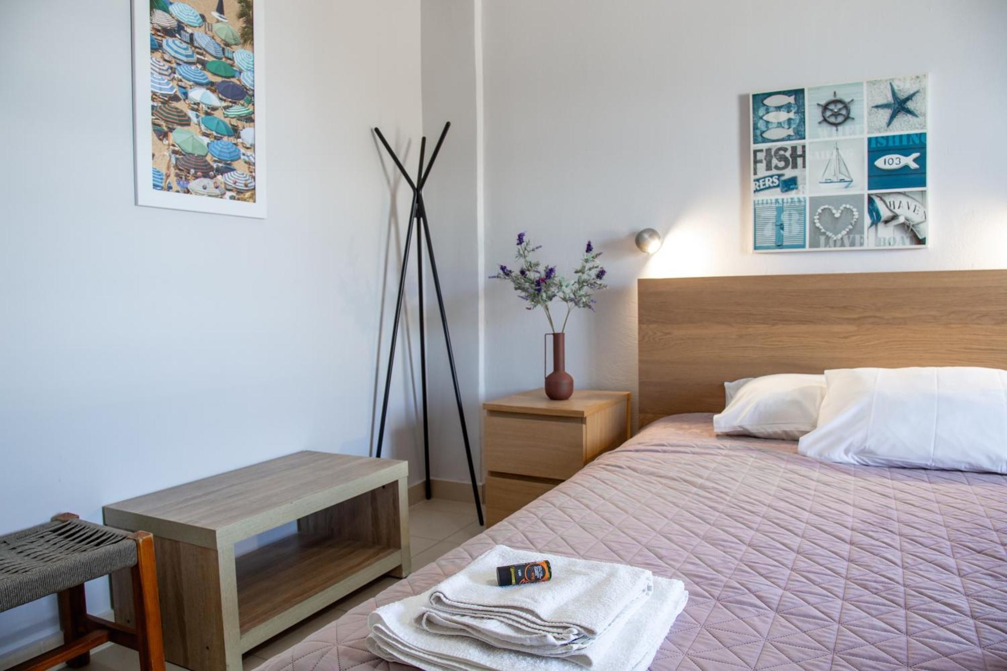 Agia Marina Nefeli Rooms מראה חיצוני תמונה