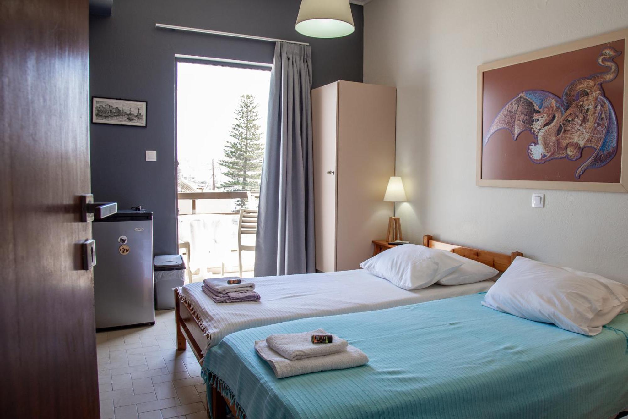 Agia Marina Nefeli Rooms מראה חיצוני תמונה