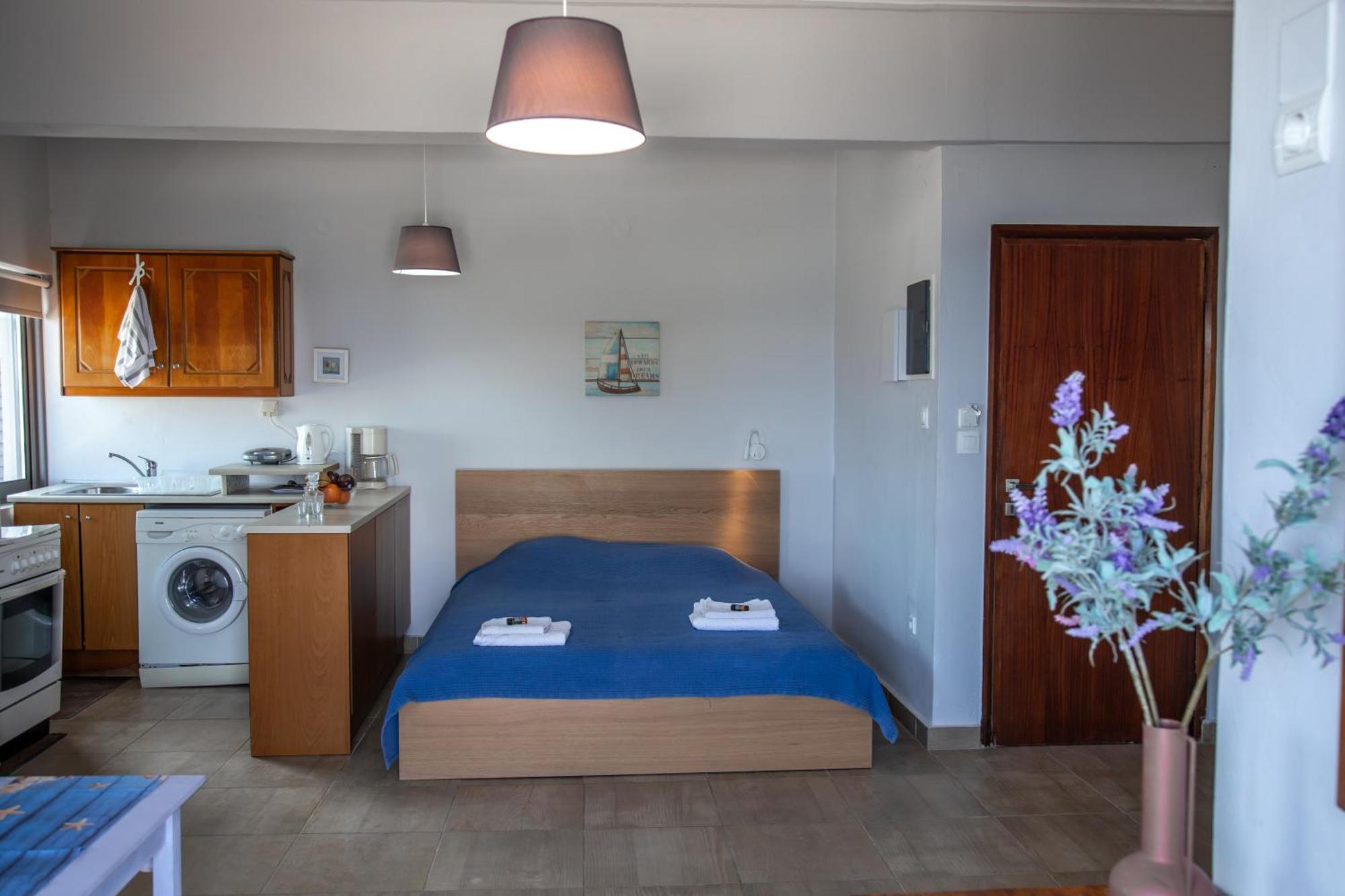 Agia Marina Nefeli Rooms מראה חיצוני תמונה