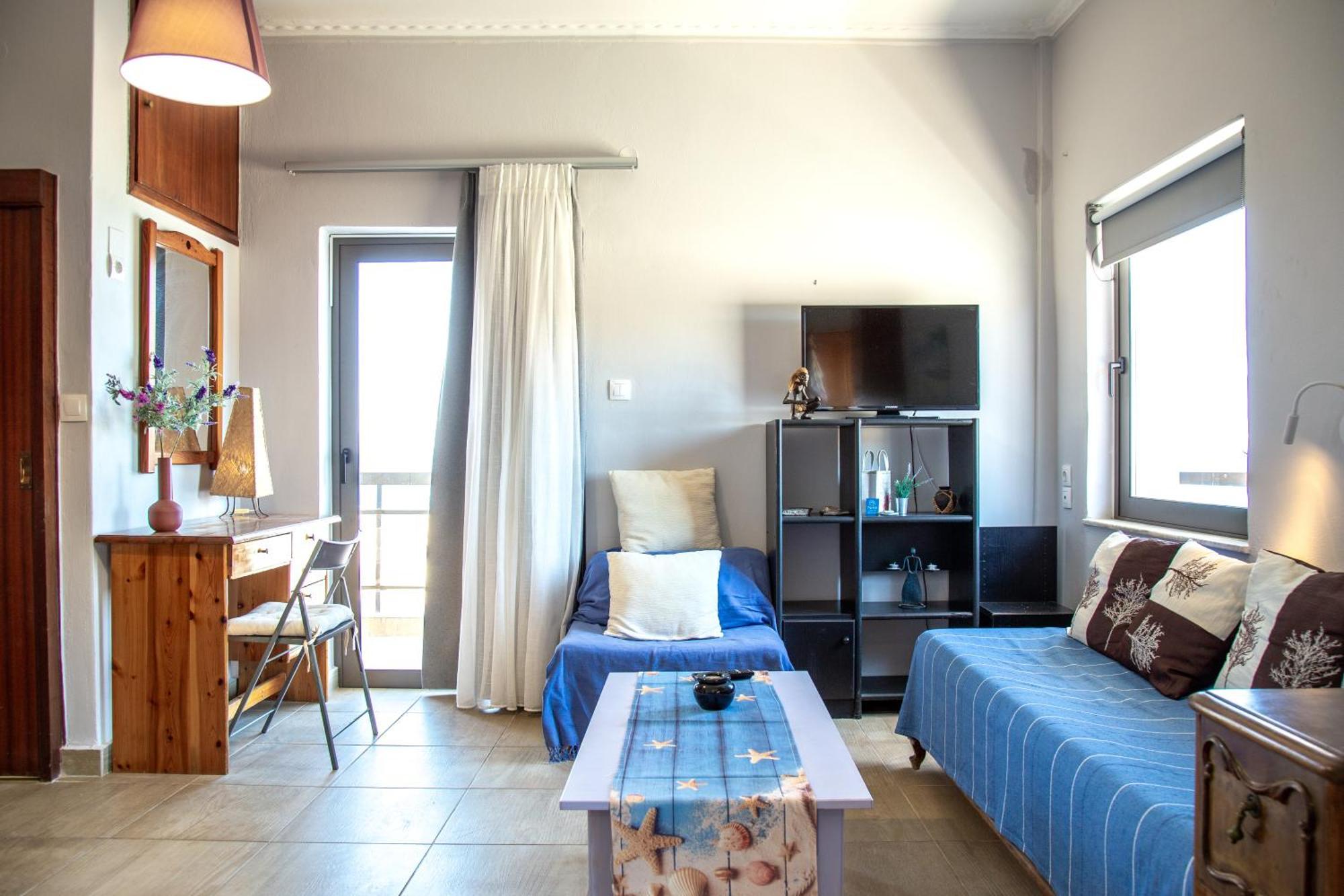 Agia Marina Nefeli Rooms מראה חיצוני תמונה