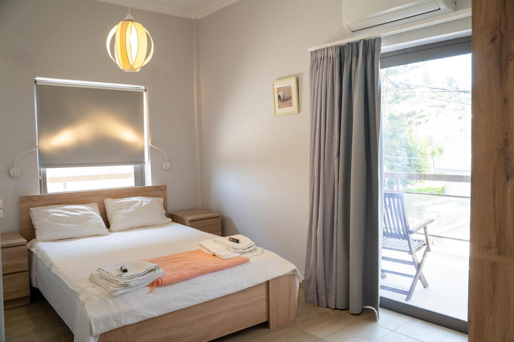 Agia Marina Nefeli Rooms מראה חיצוני תמונה
