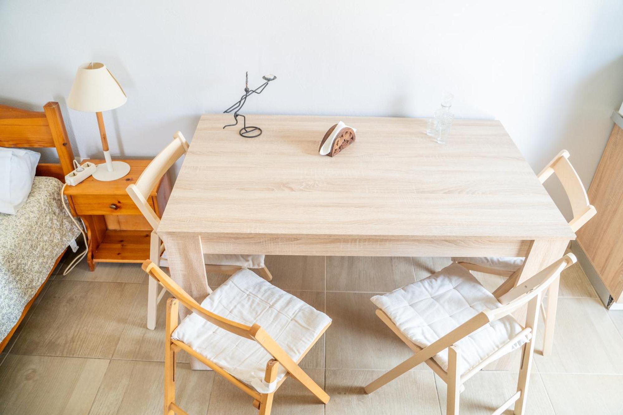 Agia Marina Nefeli Rooms מראה חיצוני תמונה
